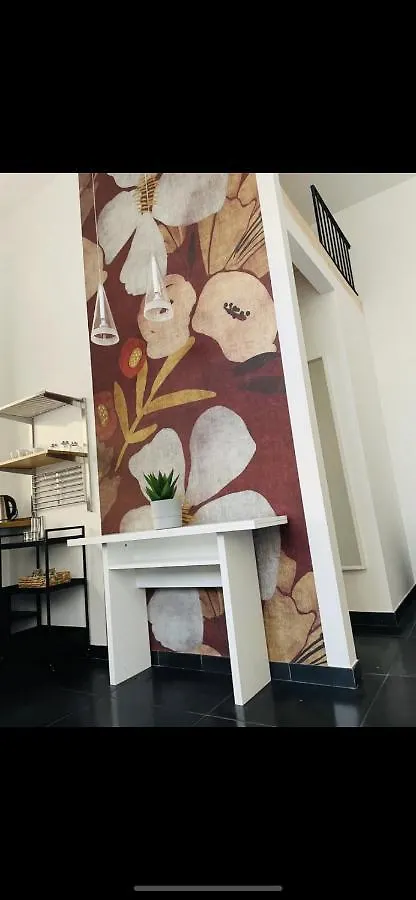 Fashionhouse Bed & Breakfast La Spezia