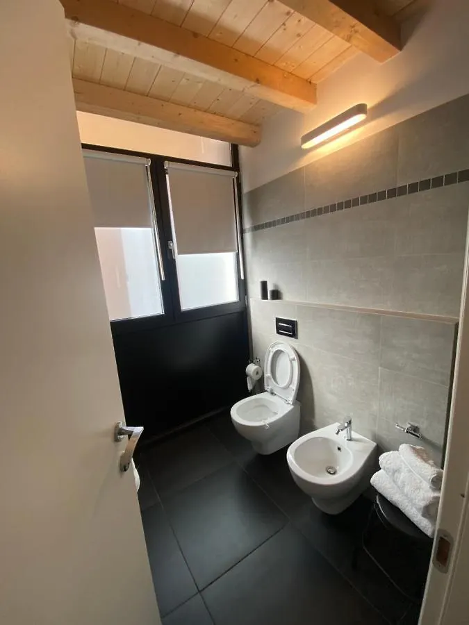 Bed and Breakfast Fashionhouse La Spezia Frühstückspension